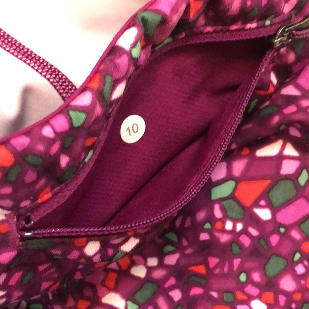 Lululemon Crop Size 10 Real Quick Crop Paradise Camo Multi Regal Plum - Picture 2 of 15
